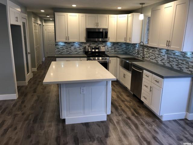 1689 E Michael Way, Sandy, UT 84093 — photo 9
