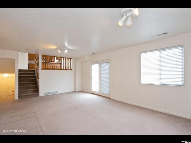 894 W 1090 N, Clinton, UT 84015 — photo 10