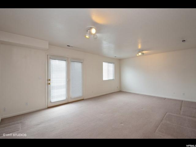 894 W 1090 N, Clinton, UT 84015 — photo 12
