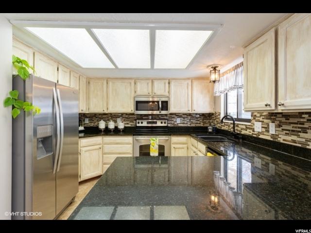 3375 N 2400 E, Layton, UT 84040 — photo 4