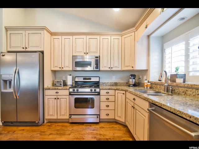 1527 N 375 E, Orem, UT 84057 — photo 12