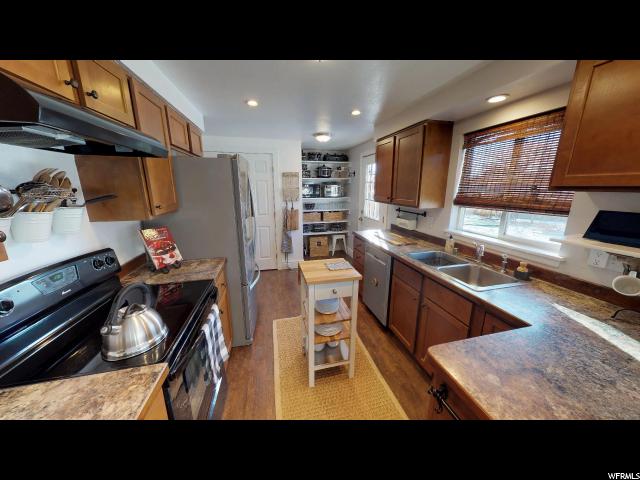 458 S 300 E, Roosevelt, UT 84066 — photo 10