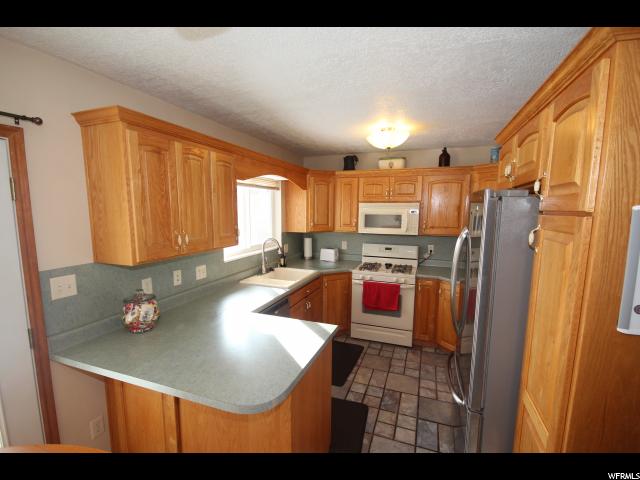 1340 Country Manor Dr, Logan, UT 84321 — photo 2