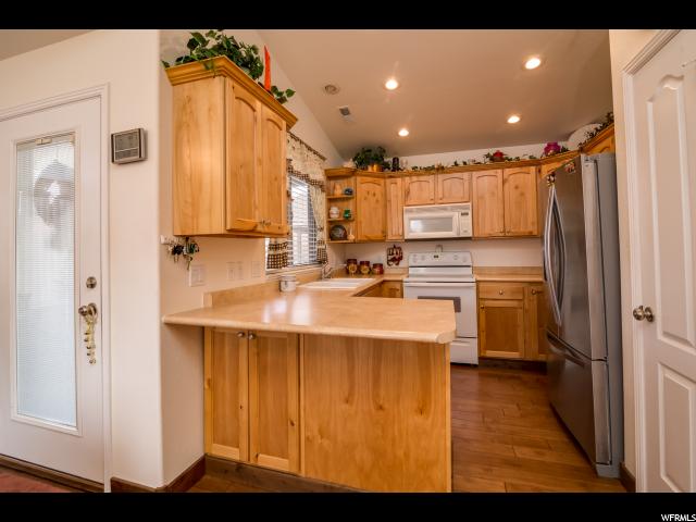 46 Redbluff Dr, Hurricane, UT 84737 — photo 4