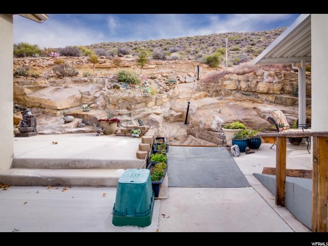 46 Redbluff Dr, Hurricane, UT 84737 — photo 2