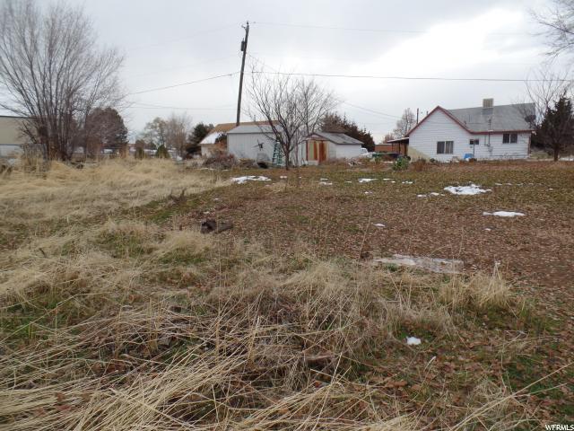929 E Highway 193, Clearfield, UT 84015 — photo 3
