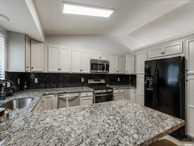 5791 S 3260 W, Roy, UT 84067 — photo 9