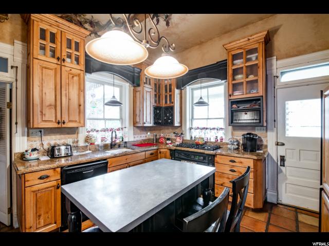 392 S 200 E, Farmington, UT 84025 — photo 11