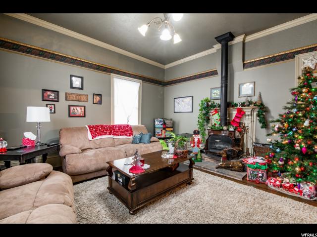 392 S 200 E, Farmington, UT 84025 — photo 8