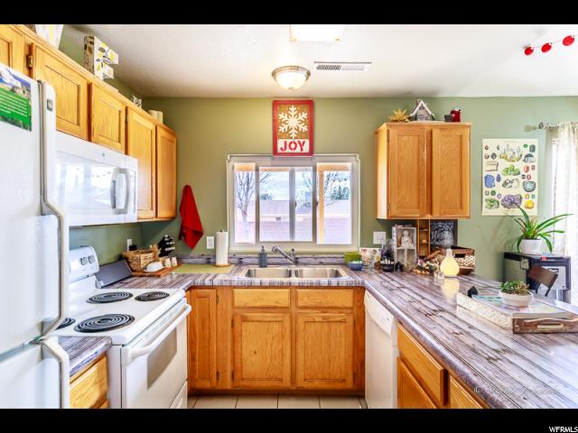 372 E 400 S, Ivins, UT 84738 — photo 6