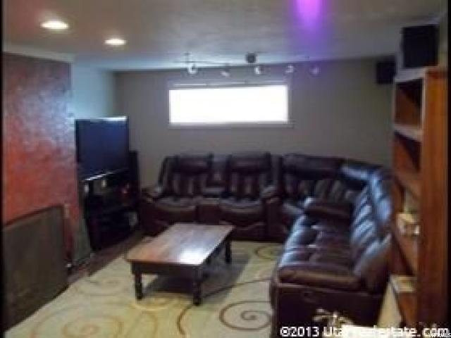 265 N 400 St E, Centerville, UT 84014 — photo 11