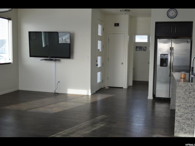 1616 E Maple Way, Layton, UT 84040 — photo 9
