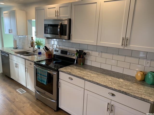 1060 S 100 E, Bountiful, UT 84010 — photo 2