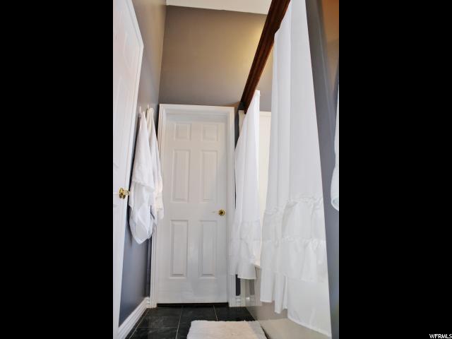 870 E 2150 S, Bountiful, UT 84010 — photo 7