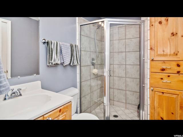 870 E 2150 S, Bountiful, UT 84010 — photo 12