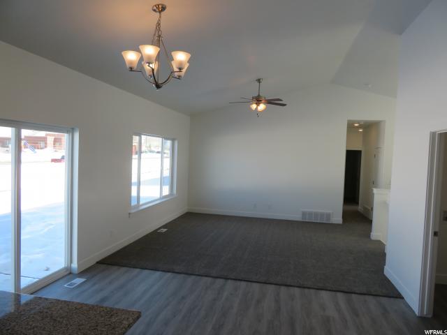 1215 E 330 S, Hyrum, UT 84319 — photo 6