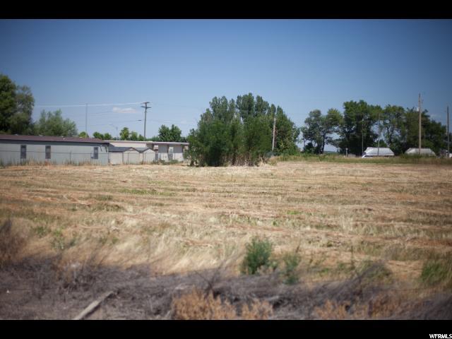890 E 400 N, Wellsville, UT 84339 — photo 3