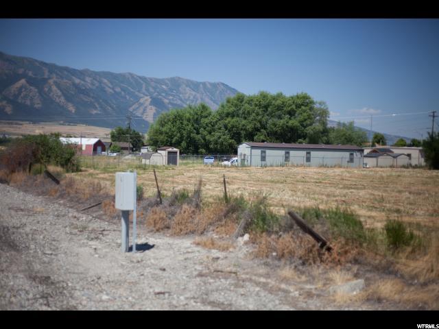 890 E 400 N, Wellsville, UT 84339 — photo 4