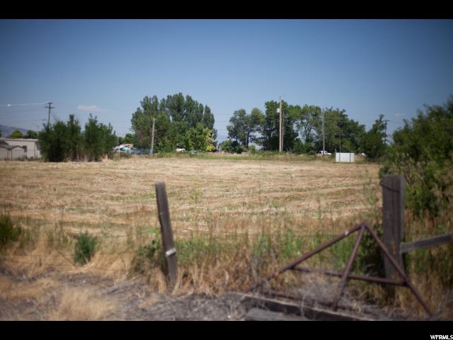 890 E 400 N, Wellsville, UT 84339 — photo 11
