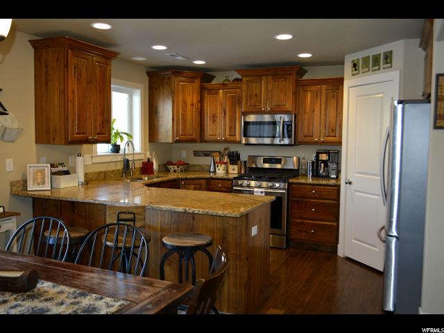 794 E 1525 N, North Ogden, UT 84414 — photo 4