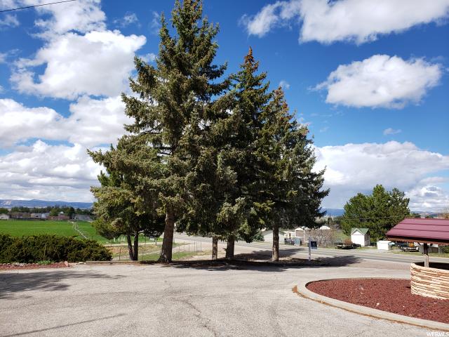 3752 S 2500 E, Vernal, UT 84078 — photo 4