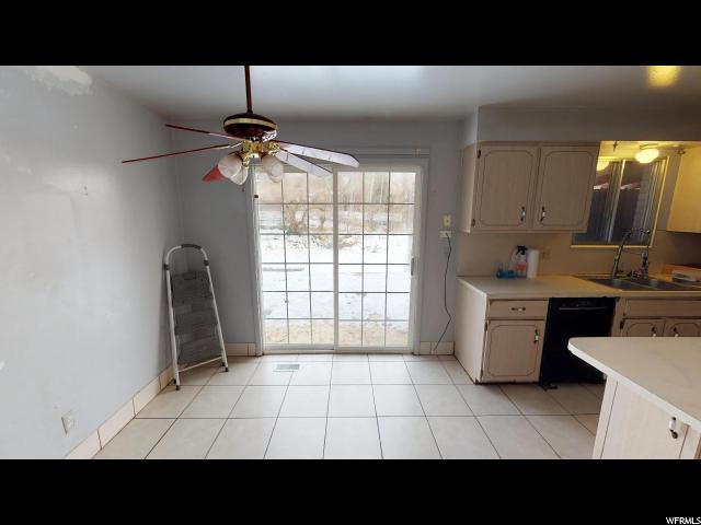 593 S Mountain Rd E, Fruit Heights, UT 84037 — photo 10