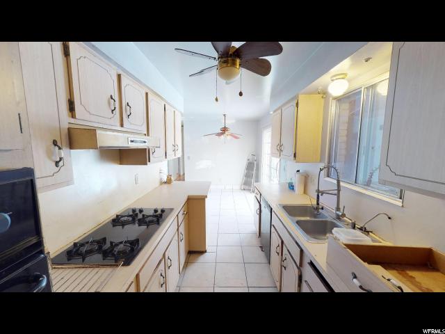 593 S Mountain Rd E, Fruit Heights, UT 84037 — photo 12