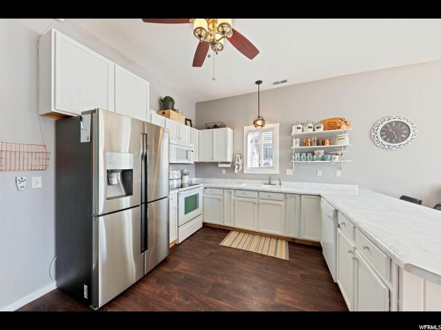 299 E 400 N, Bountiful, UT 84010 — photo 9