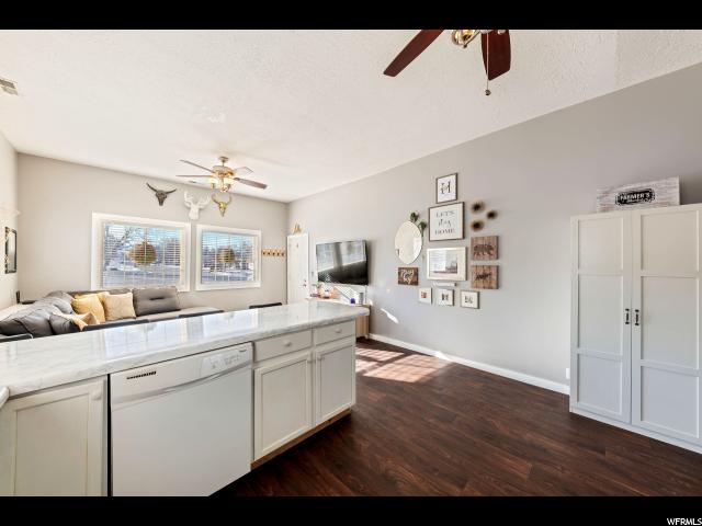 299 E 400 N, Bountiful, UT 84010 — photo 10