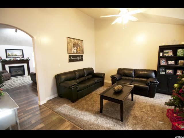 1847 S 350 E, Clearfield, UT 84015 — photo 3