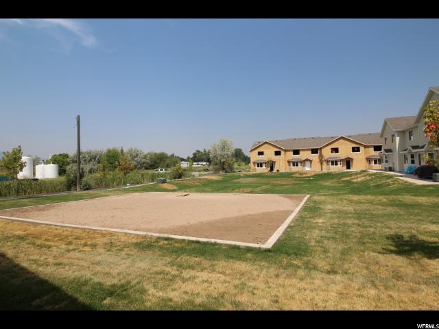 279 W 70 N, Hyrum, UT 84319 — photo 4