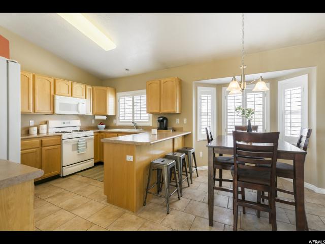 1615 N 250 E, Layton, UT 84041 — photo 8