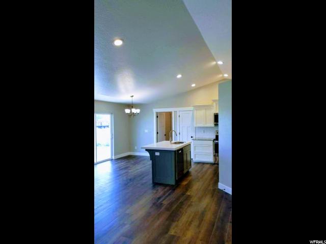 606 W 225 N, Hyrum, UT 84319 — photo 10