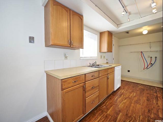 109 E 5050 S, Washington Terrace, UT 84405 — photo 10