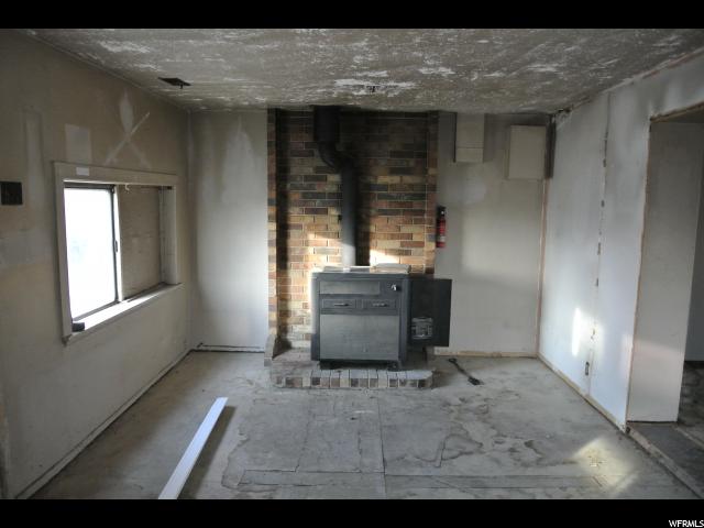 482 W 2300 N, Sunset, UT 84015 — photo 12