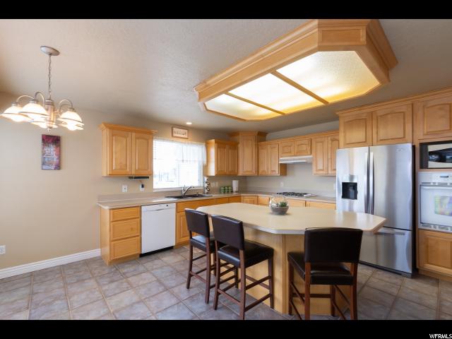 2137 S 825 E, Clearfield, UT 84015 — photo 10