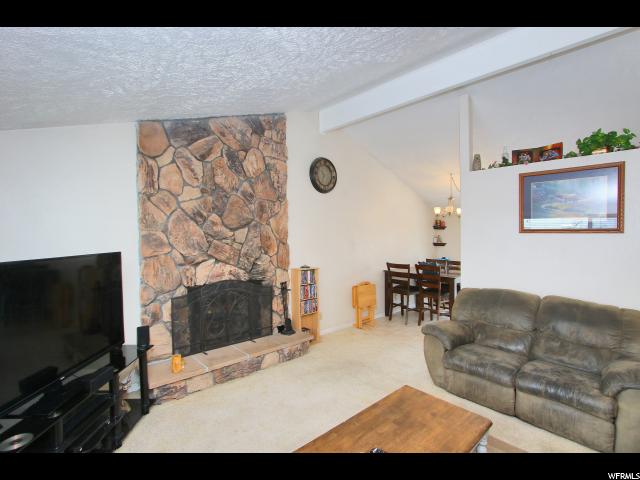5482 Eastview Dr, Kearns, UT 84118 — photo 9