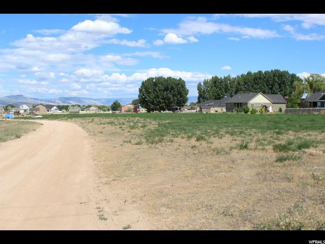 1065 S 500 W, Vernal, UT 84078 — photo 2