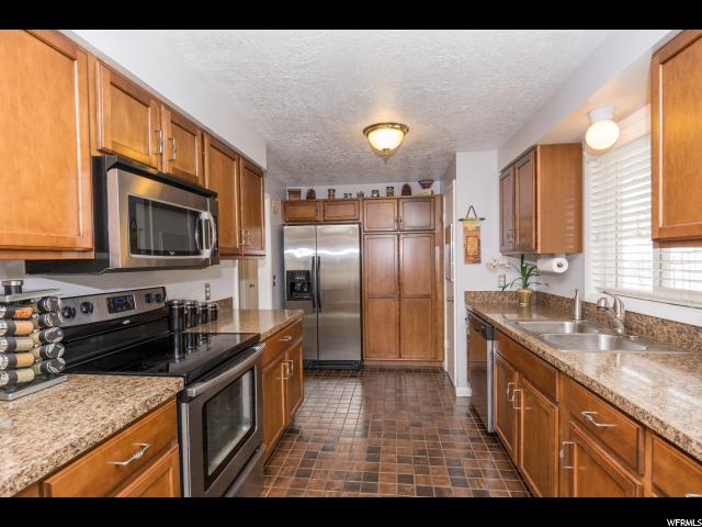 874 S Melody E, Ogden, UT 84404 — photo 10