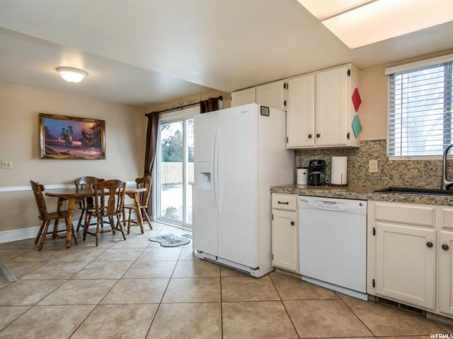 2043 W 2175, Syracuse, UT 84075 — photo 10
