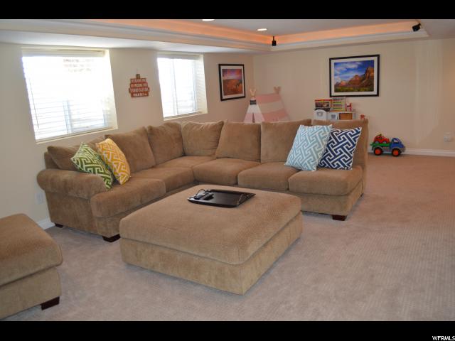 363 E 1900 S, Clearfield, UT 84015 — photo 8