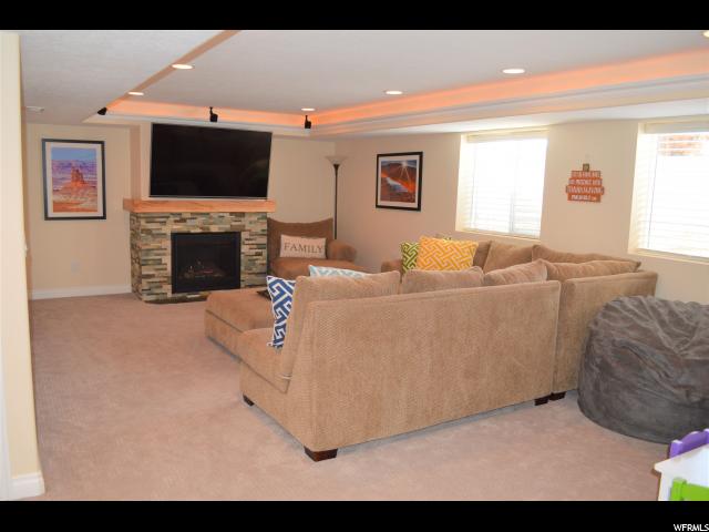 363 E 1900 S, Clearfield, UT 84015 — photo 6