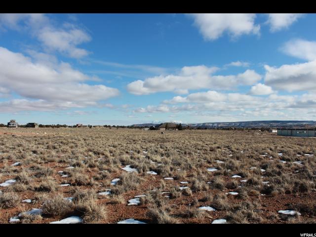 600 E Torrey Breaks Rd N #3, Torrey, UT 84775 — photo 3