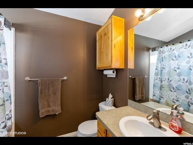 2568 W 2300 N, Clinton, UT 84015 — photo 12