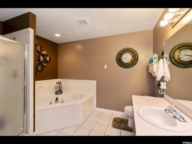 1059 N 2220 W, Clinton, UT 84015 — photo 10