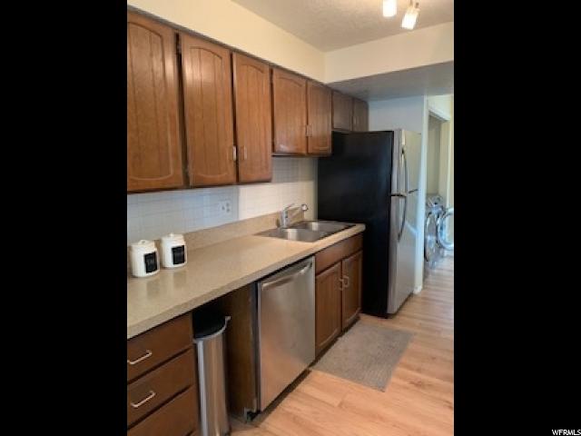 845 S 1650 E #D, Clearfield, UT 84015 — photo 11
