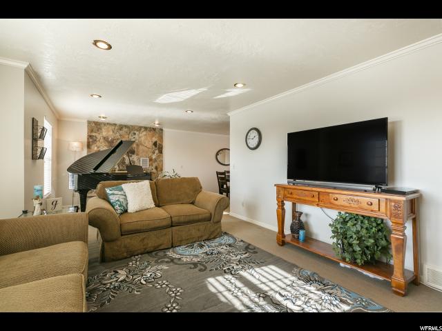 1061 E Creekview, Fruit Heights, UT 84037 — photo 6