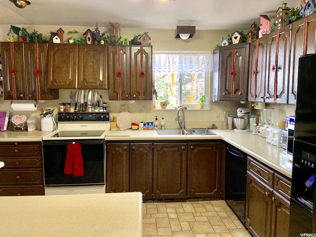 2746 E Ksel Cir, Sandy, UT 84092 — photo 10