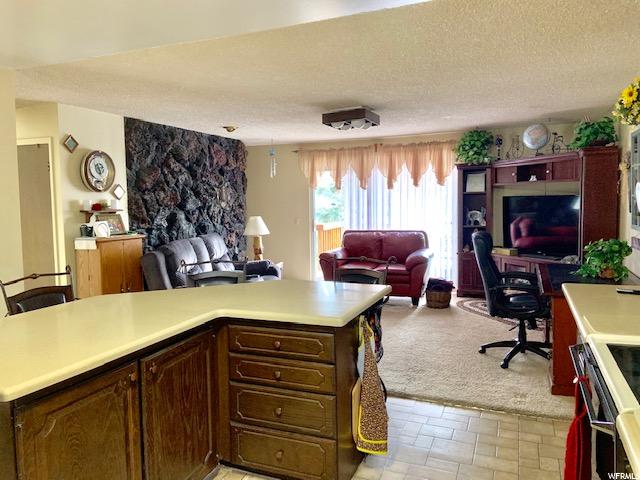 2746 E Ksel Cir, Sandy, UT 84092 — photo 9
