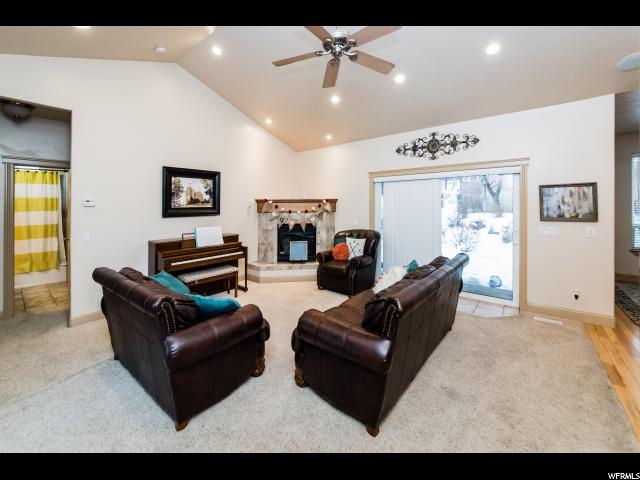 94 N Winding Way, Logan, UT 84321 — photo 8
